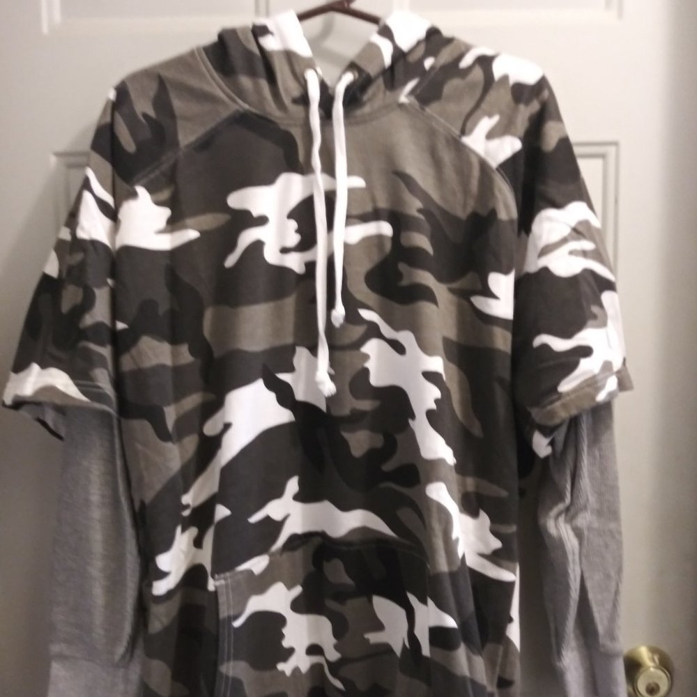 Mens Camo Hoodie